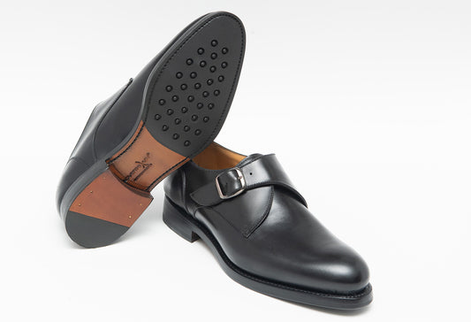 Zapato de hebilla lateral en piel y fabricación Goodyear