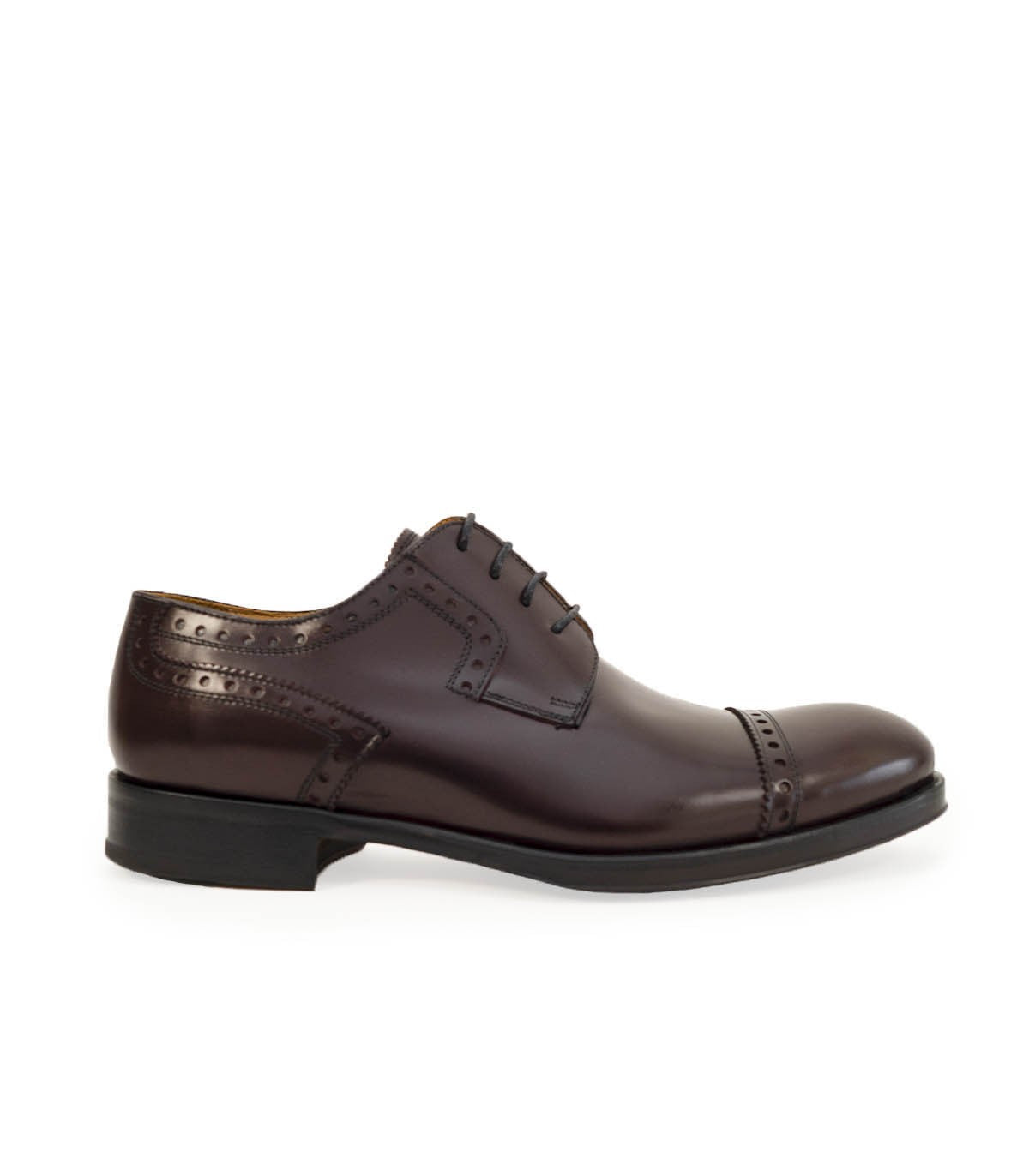 Chaussures à lacets marron découpées pour homme