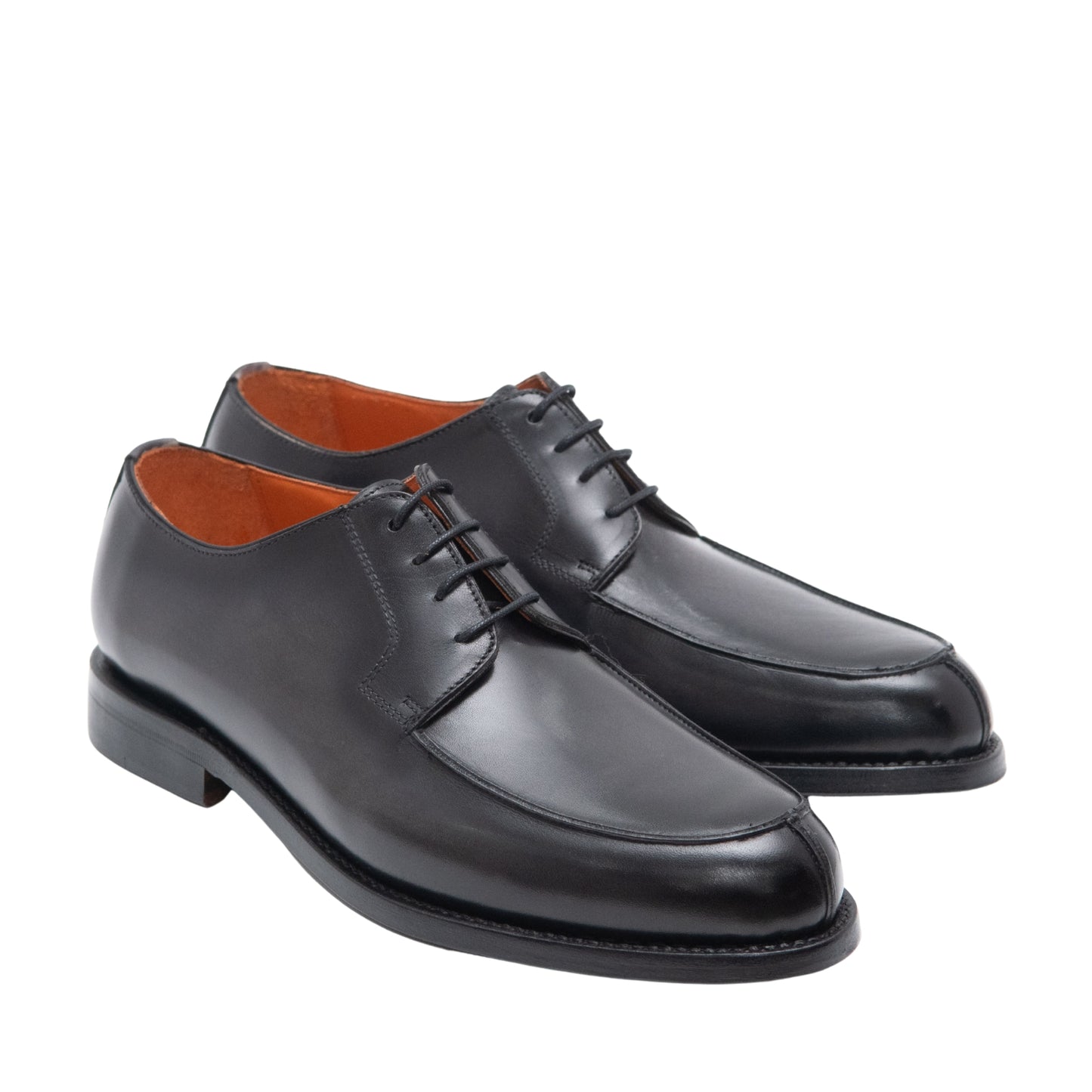 Zapato de cordones  patinado a mano. Fabricación Goodyear artesanal