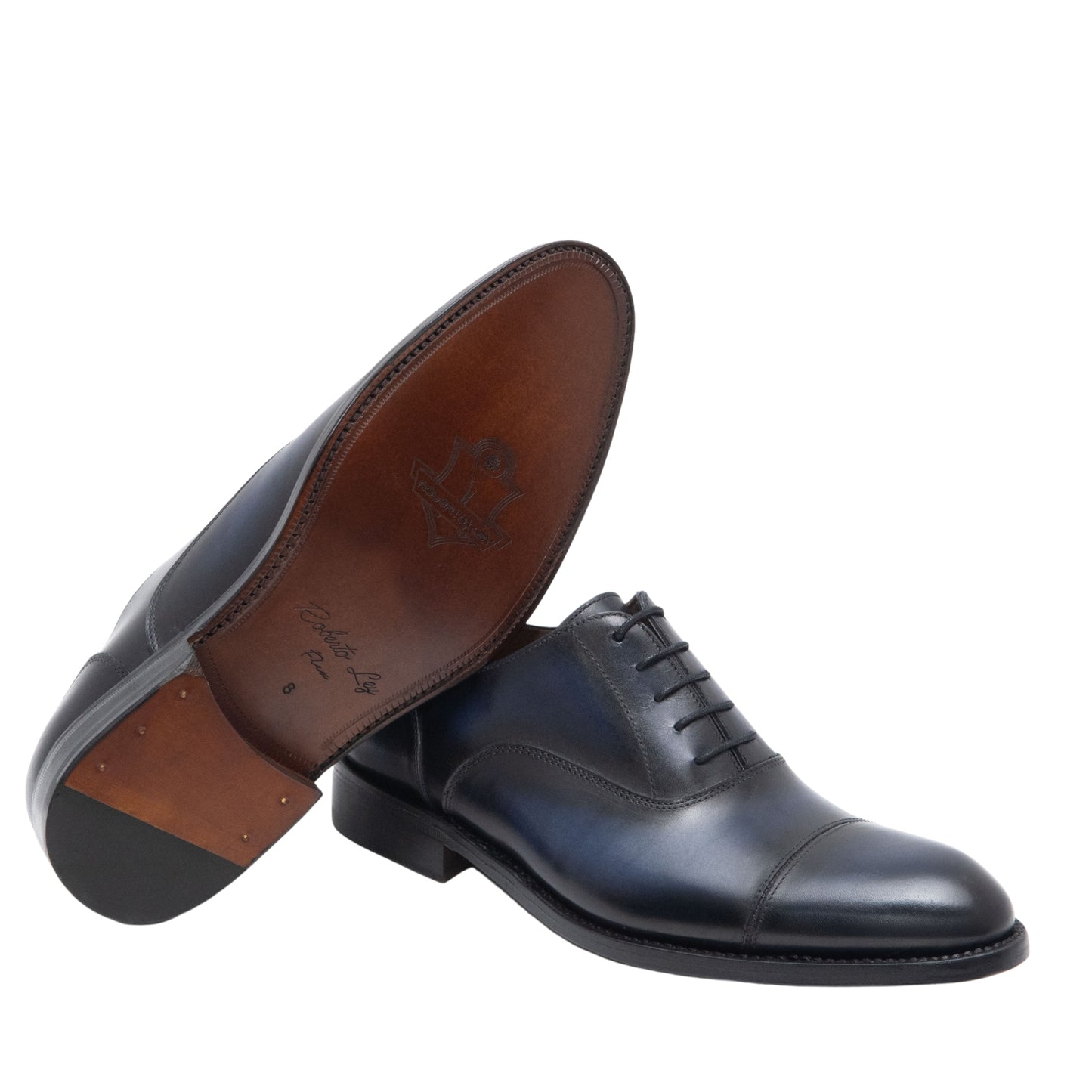 Zapato de cordones  patinado a mano. Fabricación Goodyear artesanal