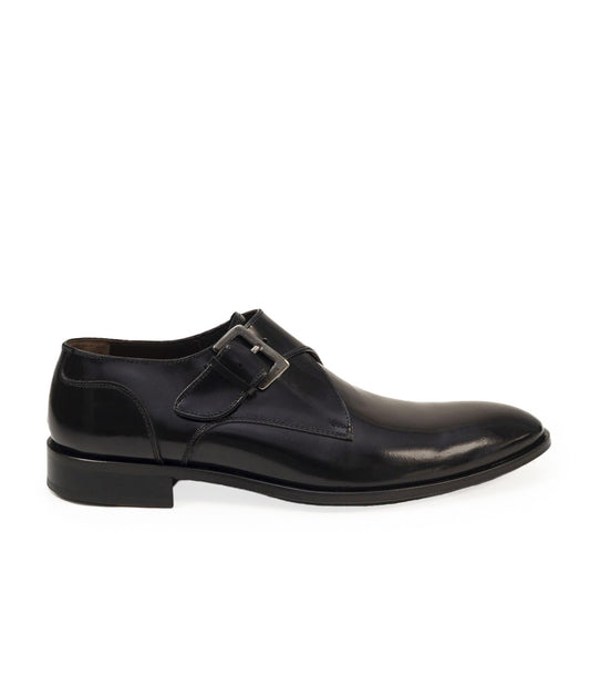 Chaussure noire à boucle latérale pour homme