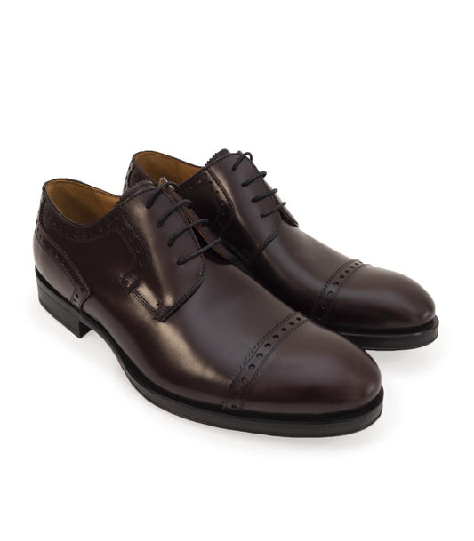 Chaussures à lacets marron découpées pour homme